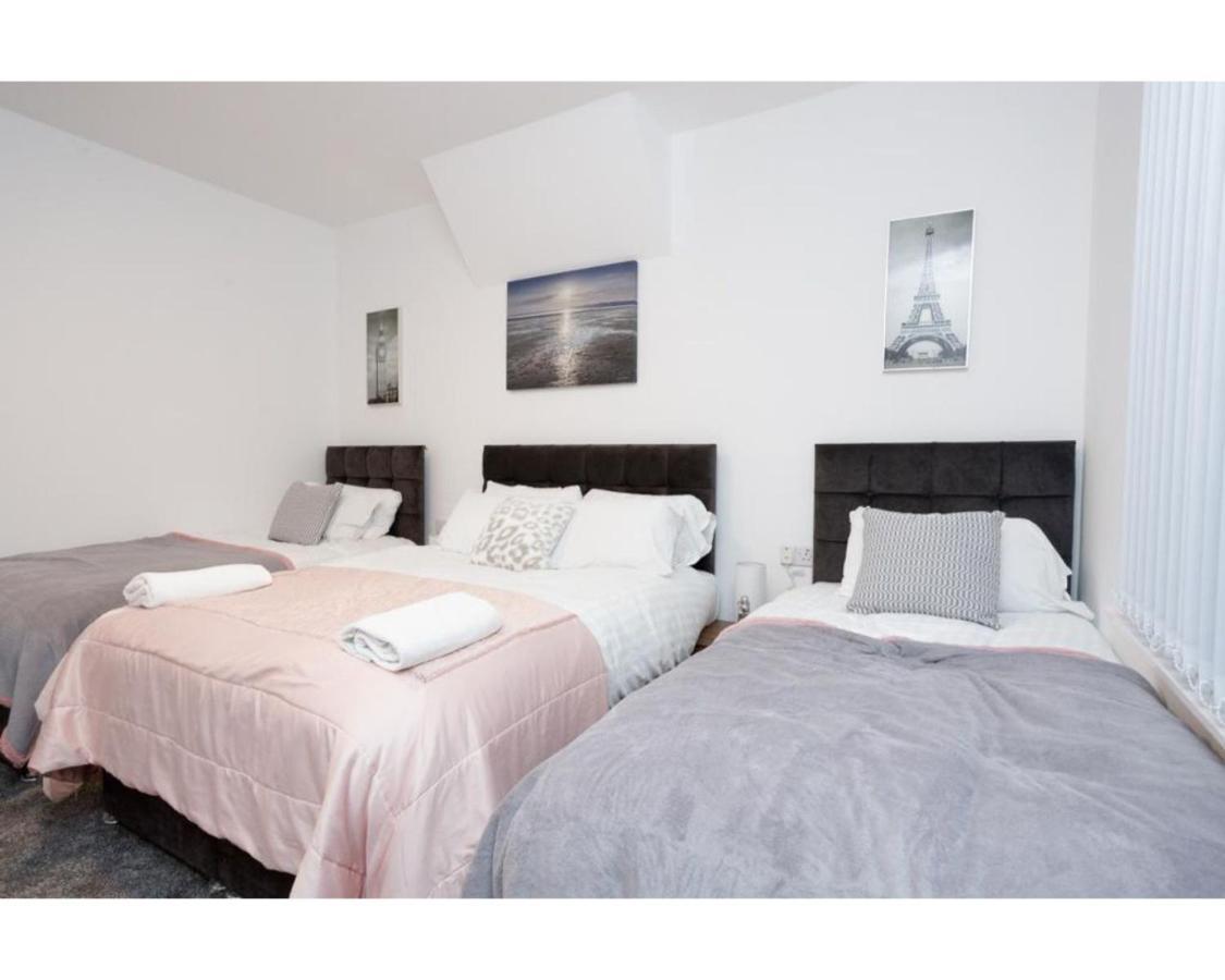 Carter House Apartments.....6 Beds In 3 Bedrooms Leeds  Exterior photo